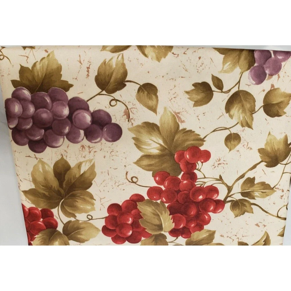 1 Printed Fabric Tablecloth, 60